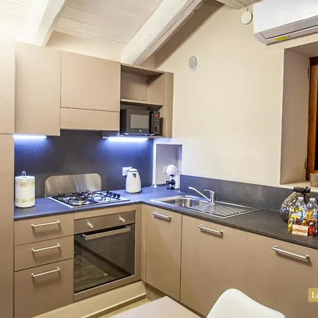 公寓 La Casa Dell'olmo - *